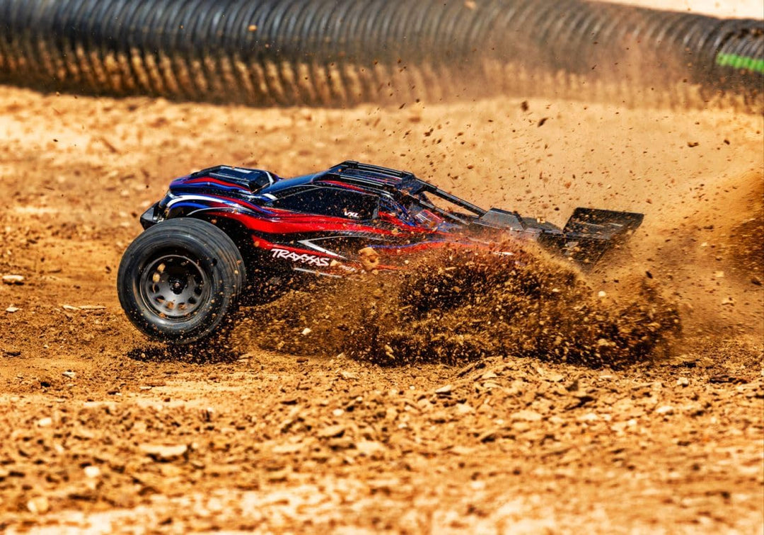 TRAXXAS MINI-XRT 3S-Power 4x4 rot 1/16 Monster-Truck RTR Brushless, HD-Teile, mit 2S Lipo/Lader