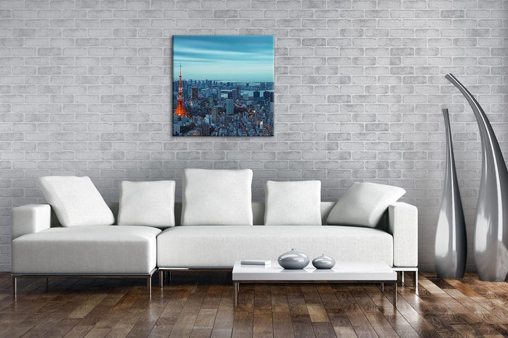 Tokyos Blickfang - der rotleuchtende Tokyo Tower Format: 70x70 als Leinwandbild, Motiv fertig gerahm