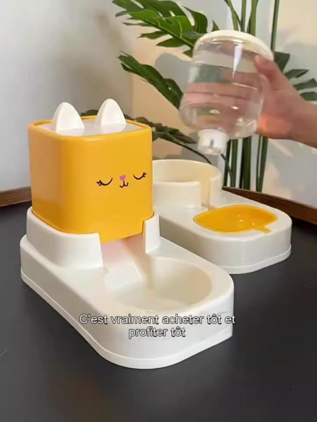 YIYILU Futter- und Wasserspender für Katzen – 2-in-1 automatische Fütterung, robust & sparsam, geeig