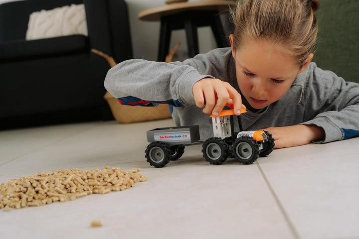 fischertechnik Tractor 576107 – pädagogisches Konstruktionsspielzeug, Traktor mit Anhänger, Bausatz