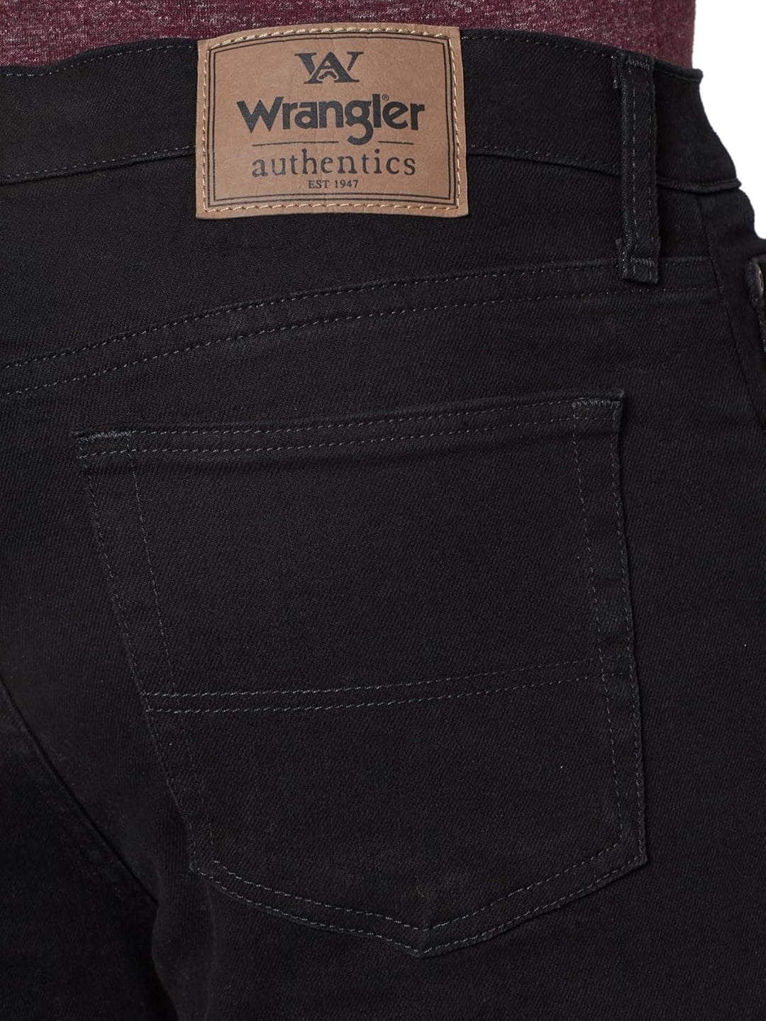 Wrangler Herren Authentics Men's Classic Relaxed Fit Flex Jeans 28W / 30L Schwarz, 28W / 30L Schwarz