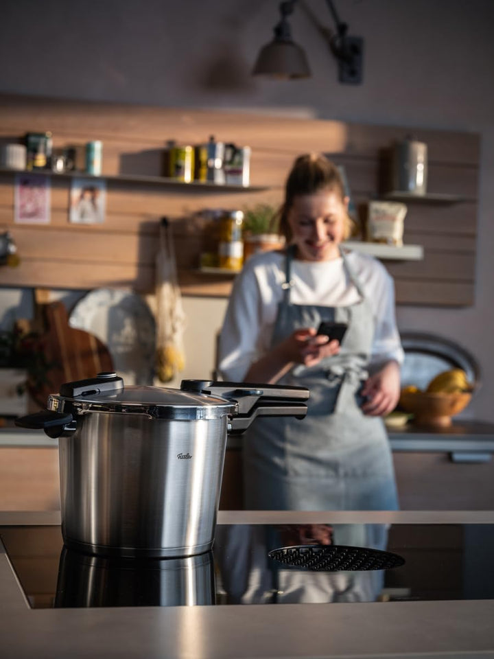 Fissler Vitaquick Premium/Schnellkochtopf-Set 2-teilig, Ø 22 cm (Schnellkochtopf 6 L + 3,5 Liter) m.