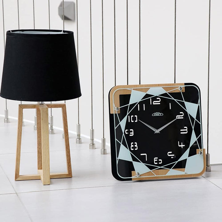 PRIM Modern Black Wooden Wall Clock - Wanduhr 30CM, Moderne quadratische Wanduhr. Holzwanduhr mit Mu