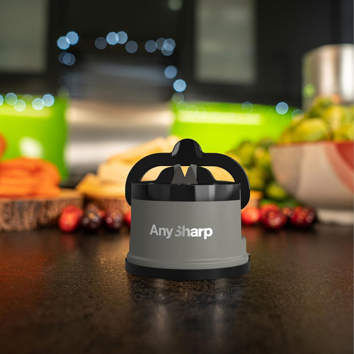 AnySharp Messerschärfer, Freihändige Sicherheit, PowerGrip Saugnapf, Sicheres Schärfen aller Küchenm