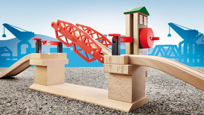 BRIO World 33757 Hebebrücke - Eisenbahnzubehör Holzeisenbahn - Kleinkinderspielzeug empfohlen für Ki