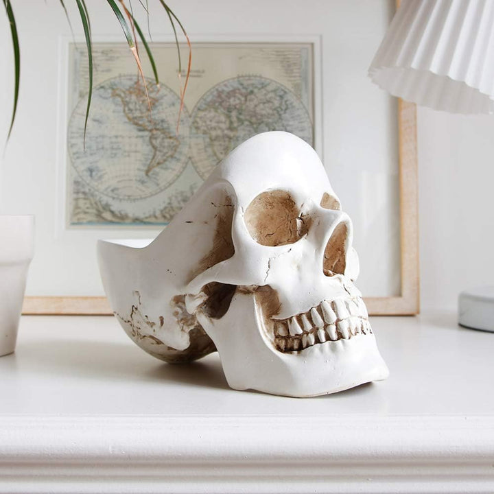 Suck UK Skull Tidy | Schale in Schädelform | Stiftehalter | Aufbewahrungsbehälter für Accessoires| S