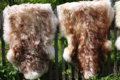 Hollert Lammfell Stracciatella 110-120 cm