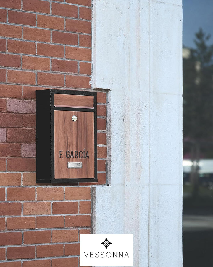 Briefkasten klein personalisiert mit Hausnummer | Verzinkter Stahl in Vintage Holzoptik, wetterfest