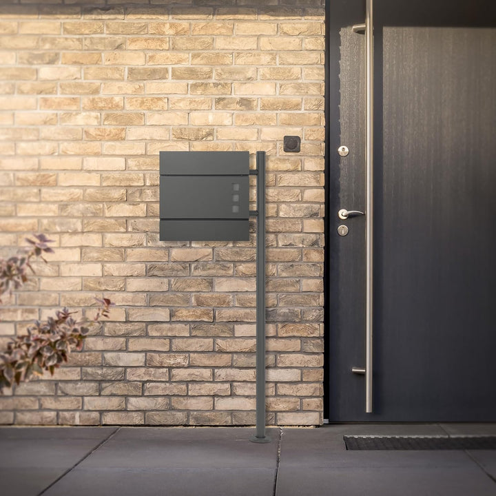 ML-Design Briefkastenständer pulverbeschichteter Edelstahl Anthrazit Gesamthöhe 120 cm Rund Freisteh