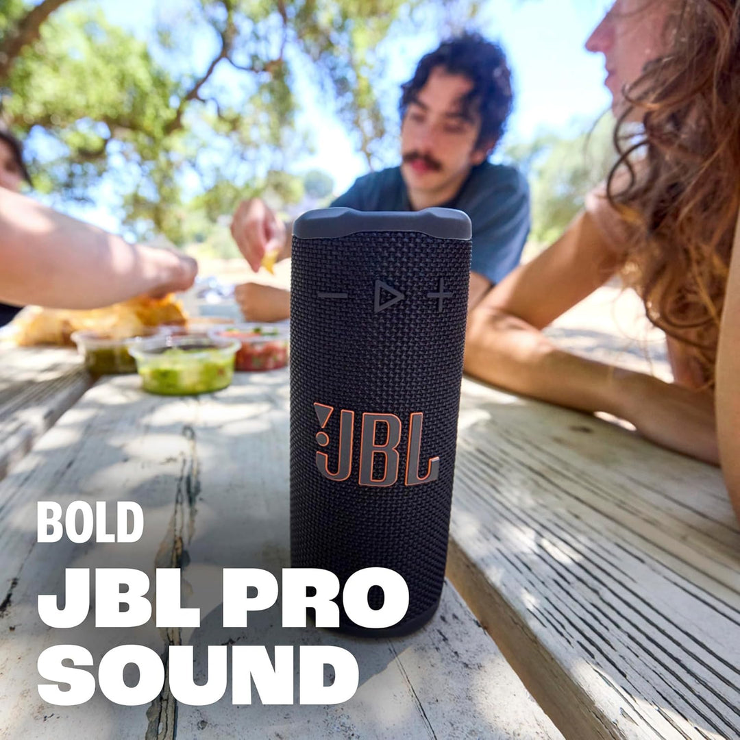 JBL Griffigkeit: Kompakter Bluetooth-Lautsprecher mit kräftigem JBL Pro-Sound und Umgebungslicht, bi