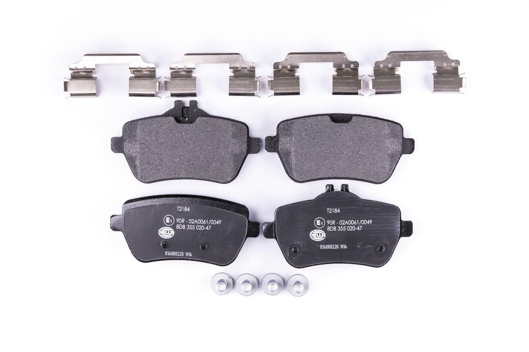 HELLA PAGID 8DB 355 020-471 Bremsbelagsatz - T2184 - Dicke/Stärke: 18.8mm - Bremssystem: TRW - für V
