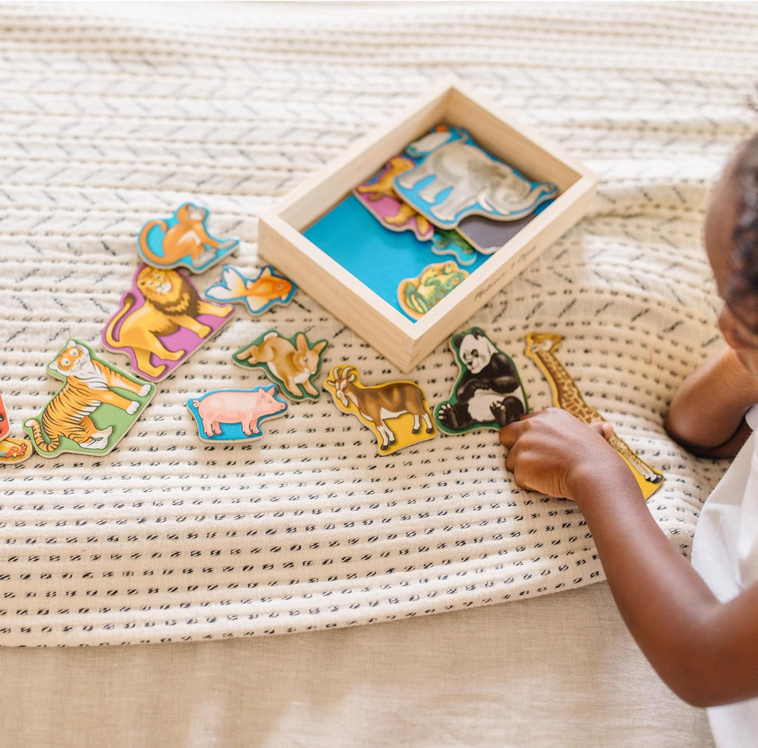 Melissa & Doug Magnetspiel für Kinder ab 2 Jahren, mit magnetischen Tierfiguren, 20 Tiere