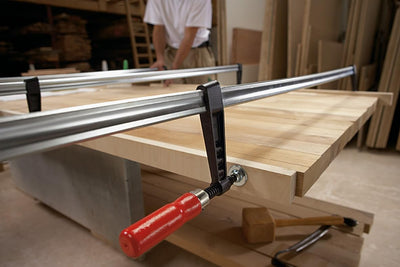 Bessey Temperguss-Schraubknecht TGK80 mit bewährtem Holzgriff, Farbe, 800 mm 800/120, 800/120