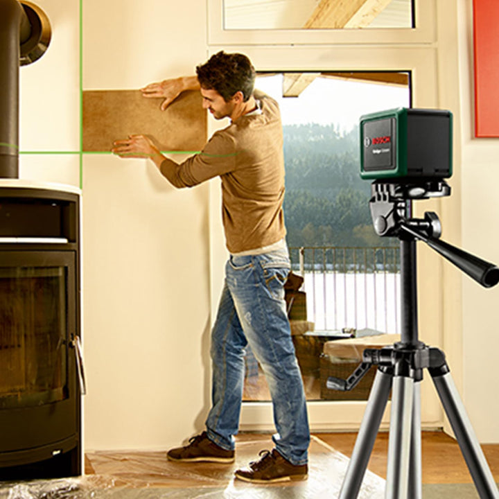 Bosch Kreuzlinienlaser Quigo Green mit Stativ (grüner Laser für bessere Sichtbarkeit, Gehäuse aus re