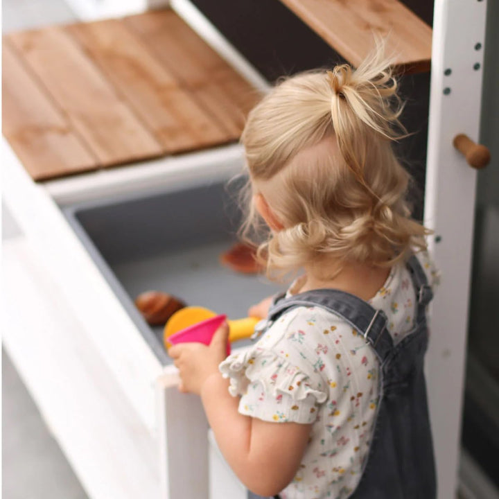 Meppi Matschküche Kleiner Gärtner aus Holz - Outdoorküche für Kinder mit Matschwannen - Pflanztisch