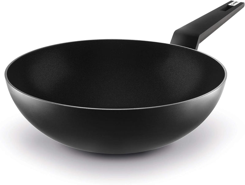 CASTEY WOK FULL INDUCTION CON MANGO NEGRO 28 CM