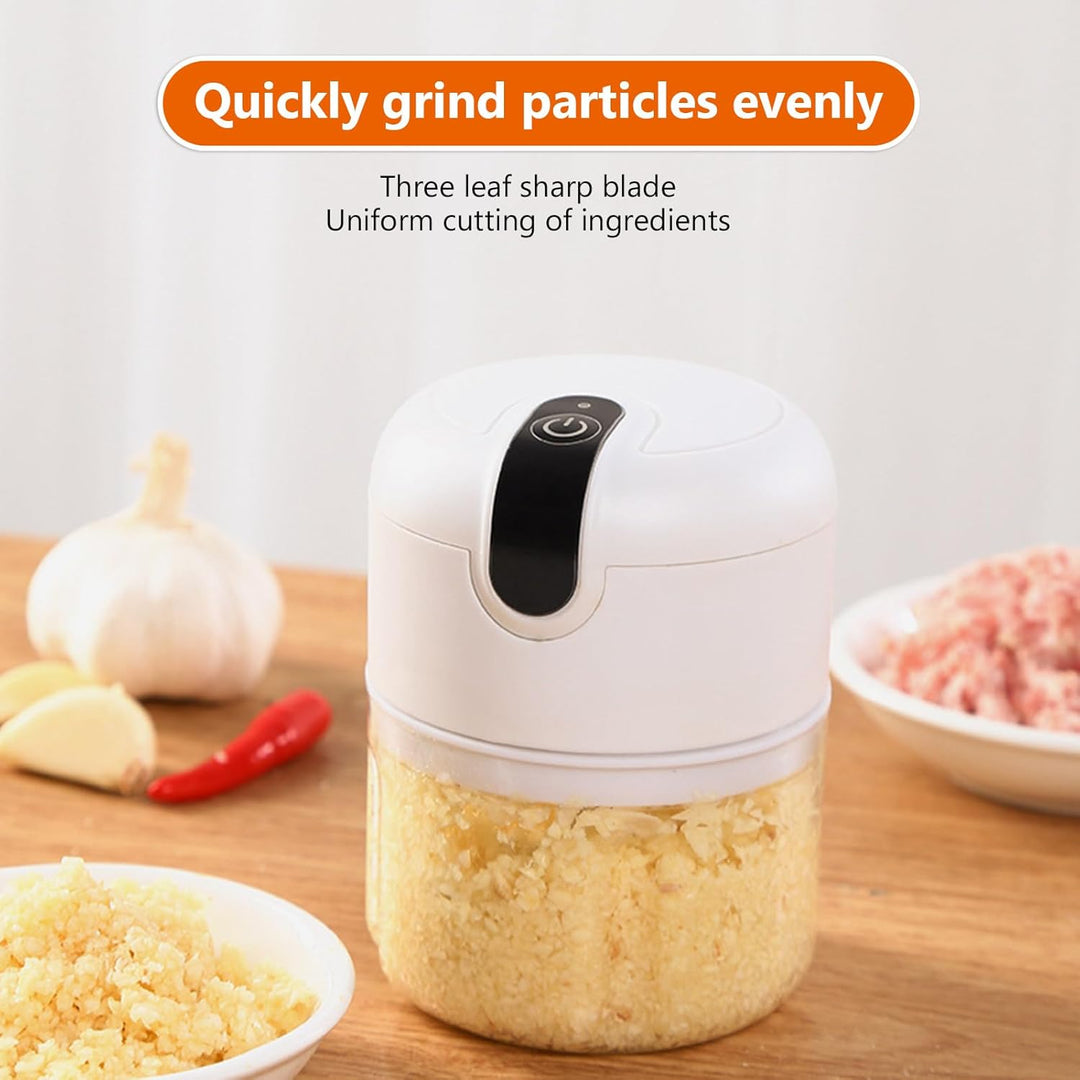 Zwiebel Zerkleinerer Elektrisch, 250ml Mini Zwiebelschneider Elektrisch Knoblauchschneider mit 3 Ede