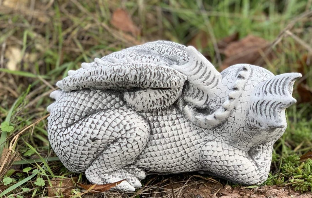 Stone and Style Steinfigur Drache Rudolfo frostfest wetterfest Gartenfigur