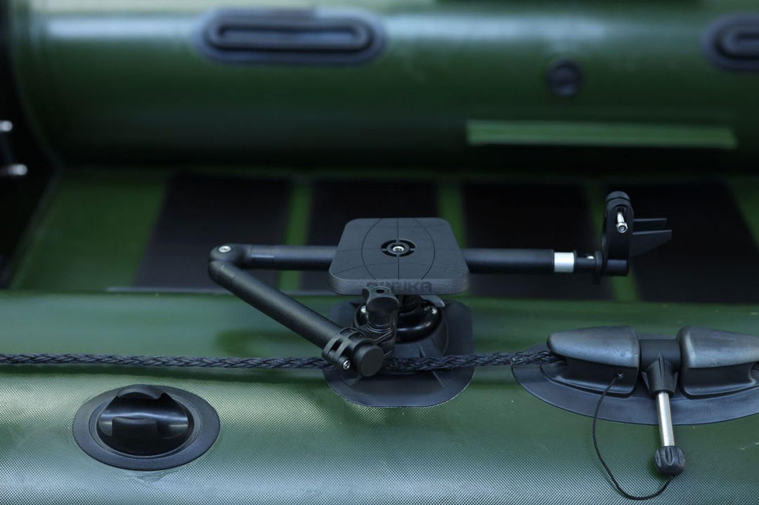 Railblaza kompatible Echolothalterung mit Teleskop Geberstange und Plattform, Farbe:schwarz, Schwarz