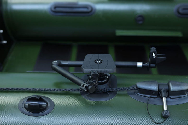 Railblaza kompatible Echolothalterung mit Teleskop Geberstange und Plattform, Farbe:schwarz, Schwarz