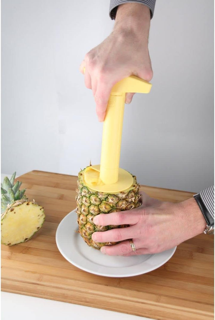 Fackelmann Ananasschneider, Schäler und Entkerner für Ananas, Fruchtentkerner mit scharfer Klinge (F