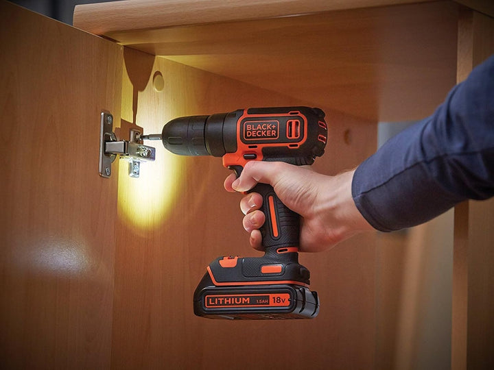 BLACK+DECKER BDC718AS2O-QW Akku-Bohrschrauber – 20 250 U/min – 2 Geschwindigkeiten – 80 Zubehörteile