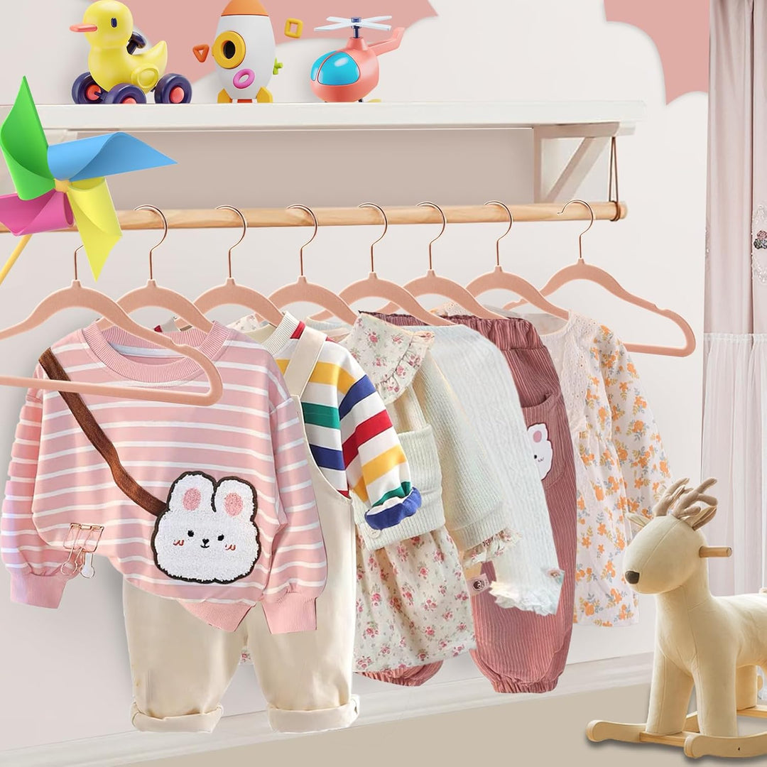 ABHENG 50 Stück Kinderkleiderbügel Samt, Samtbügel für Baby mit 360° Drehbarem Haken, rutschfeste un