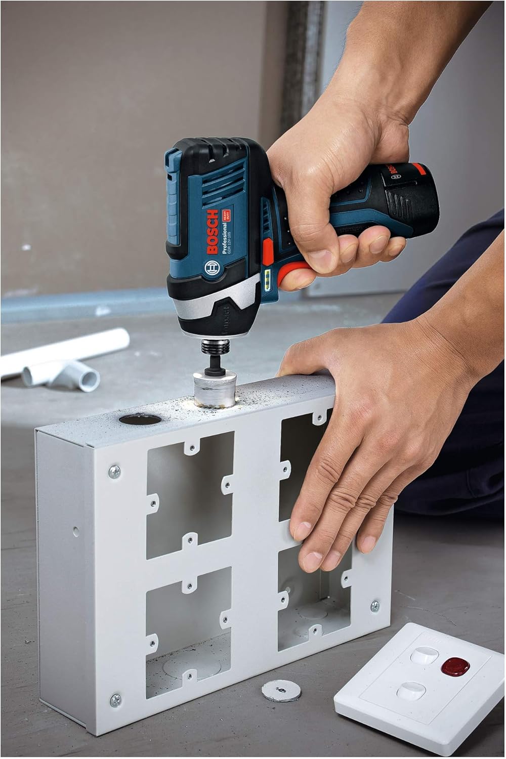 Bosch Professional 12V System Akku Drehschlagschrauber GDR 12V-105 (max. Drehmoment 105 Nm, ohne Akk