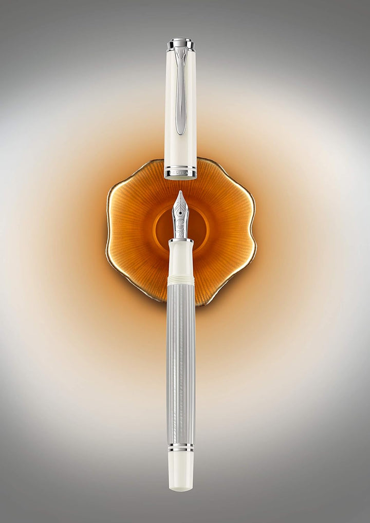 Pelikan FWI 815437 Kolbenfüllhalter Souverän M405 Silber-Weiss B, in Faltschachtel Füllhalter - B-Fe