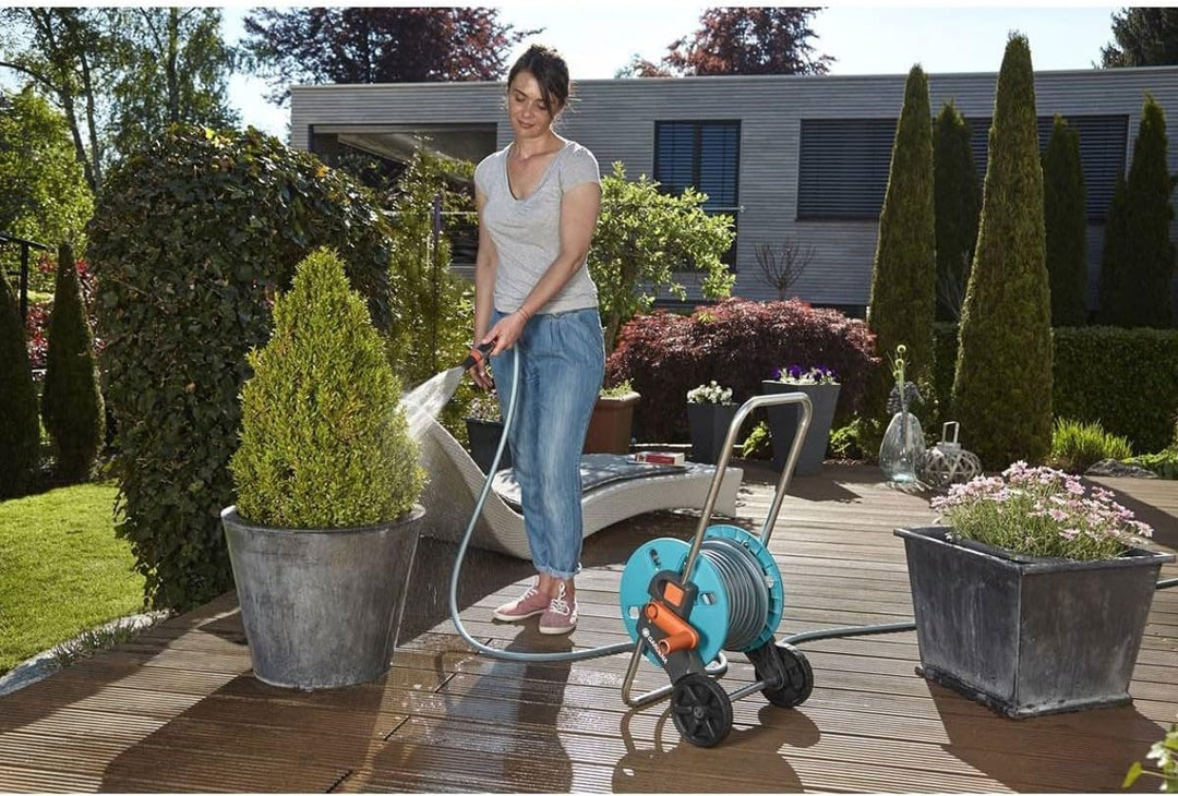 Gardena Carro Aquaroll S Con 20 m de manguera Classic, 13 mm(1/2”) de piezas Original System y Lanza