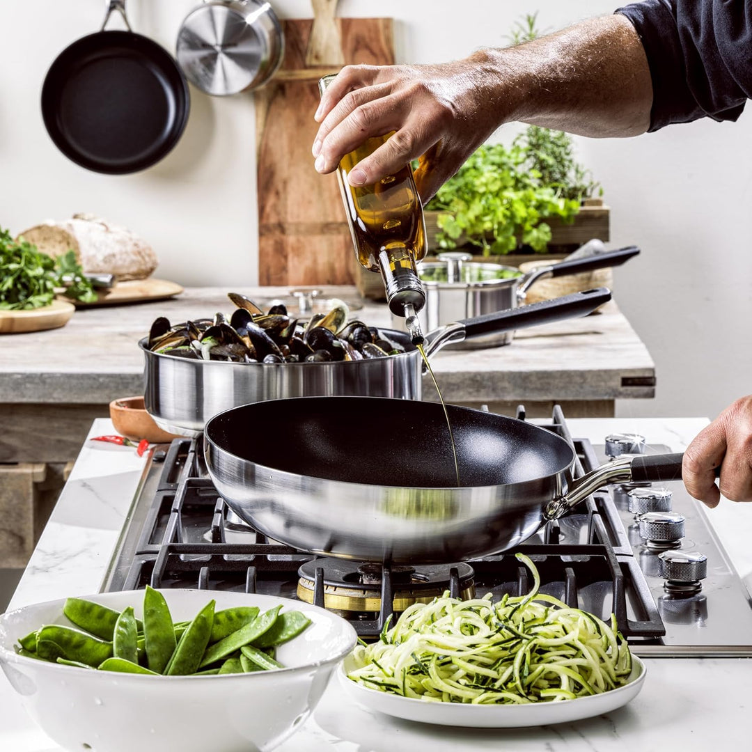 KitchenAid Classic Stainless Steel PFAS-freier, Gesunder 28 cm Wok aus Keramik, Plattiert, Induktion