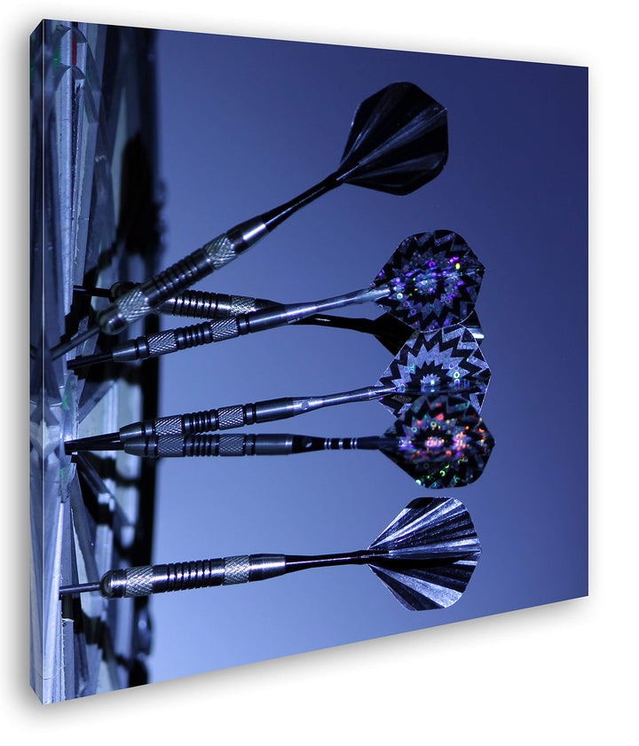 deyoli Darts auf Einer Dartscheibe Format: 70x70 als Leinwandbild, Motiv fertig gerahmt auf Echtholz