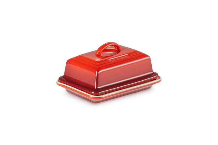 Le Creuset Steinzeug Butterdose, 900 g, 17 x 12.5 x 9 cm, Kirschrot, Kirschrot