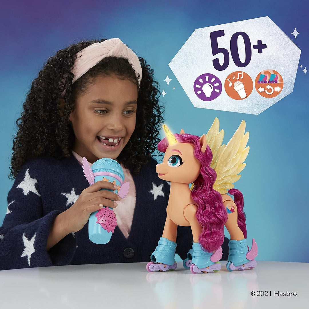 My Little Pony – Eine Neue Generation Sing- und Skatespass Sunny Starscout – Pony (22,5 cm) mit Fern