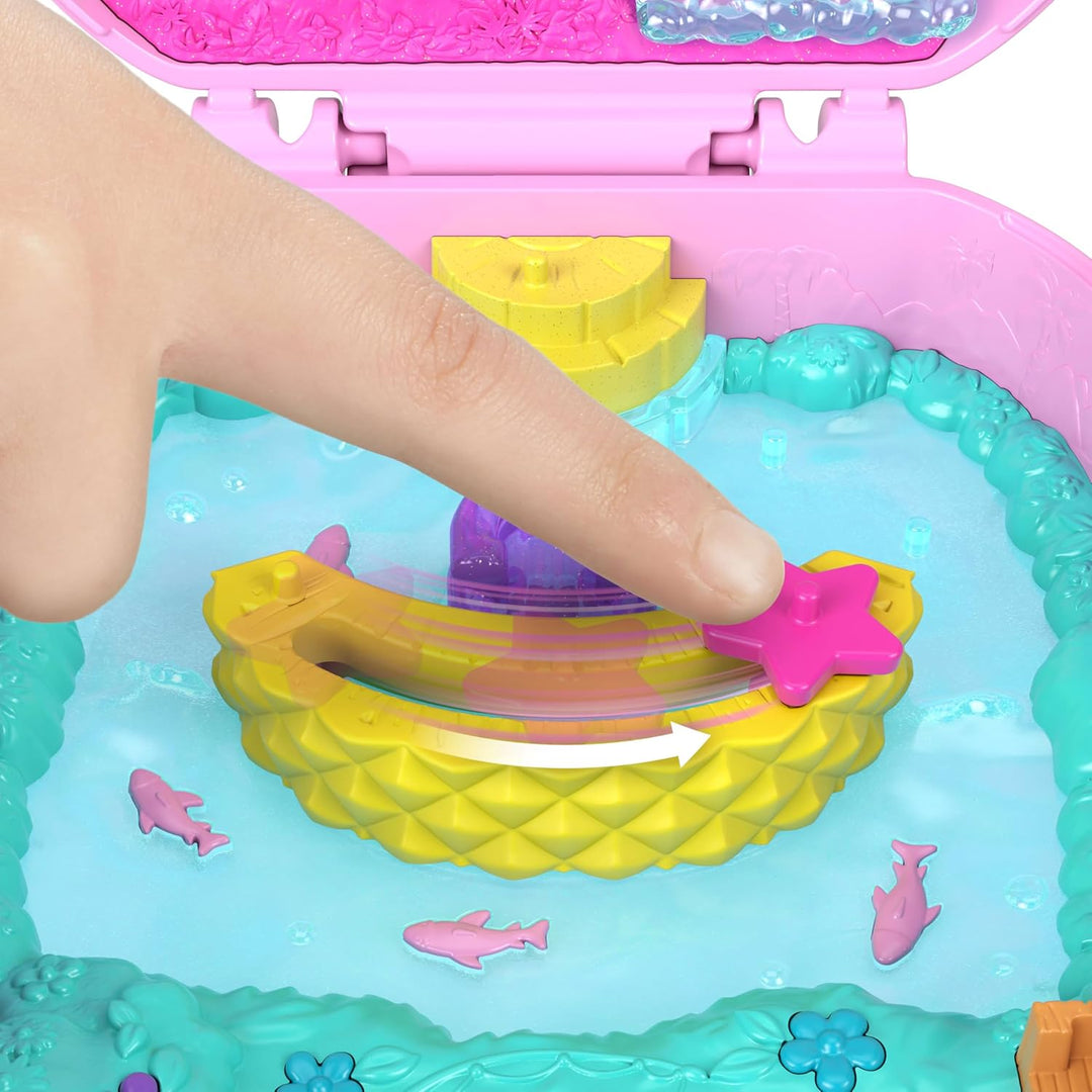 Polly Pocket Puppen und Spielset, Ananas-Äffchen-Schatulle, Reisespielzeug mit 1 Mikropuppe, Haustie
