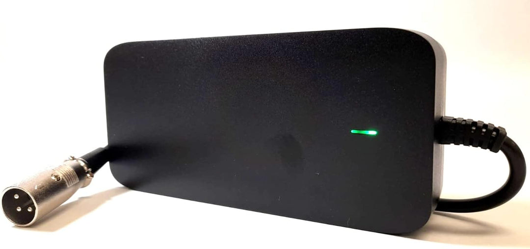 Enerpower Ladegerät Li-Ion 58,8V 3A 180 Watt (XLR-3, DC Rundstecker 5,5 x 2,5 mm) für 14S Li-Ion Akk