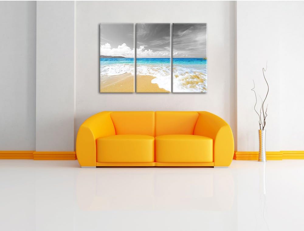 Pixxprint Sandstrand mit Welle bei azurblauen Himmel schwarz/weiss 3-Teiler Leinwandbild 120x80 Bild