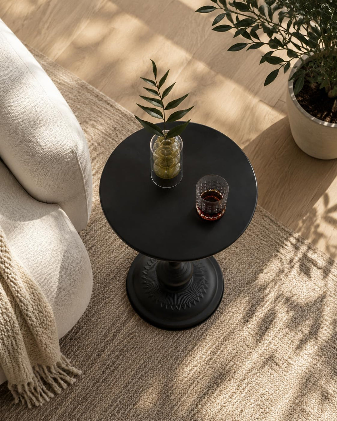 Couchtisch Schwarz Rund, 2er Set Beistelltisch Rund für Wohnzimmer, Vintage Sofatisch, Kleiner Beist