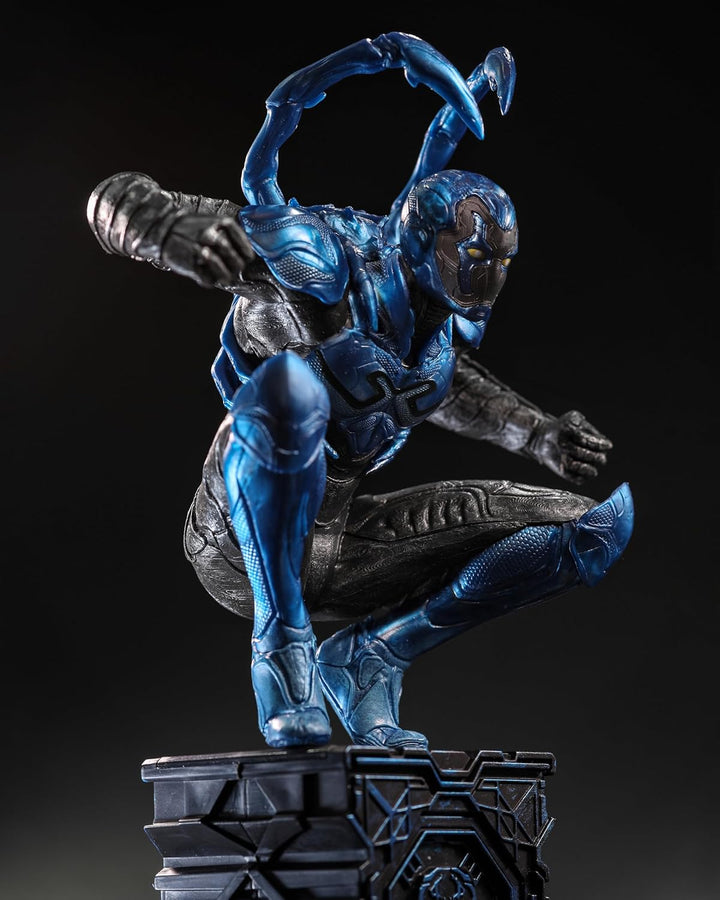 McFarlane Toys DC Blue Beetle Movie PVC Statue Blue Beetle 30 cm