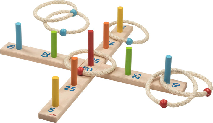 goki 56801 - Ringwurfspiel mit 6 Sisalringen, Holz-Geschicklichkeitsspiel, 49x49cm, MADE IN GERMANY,