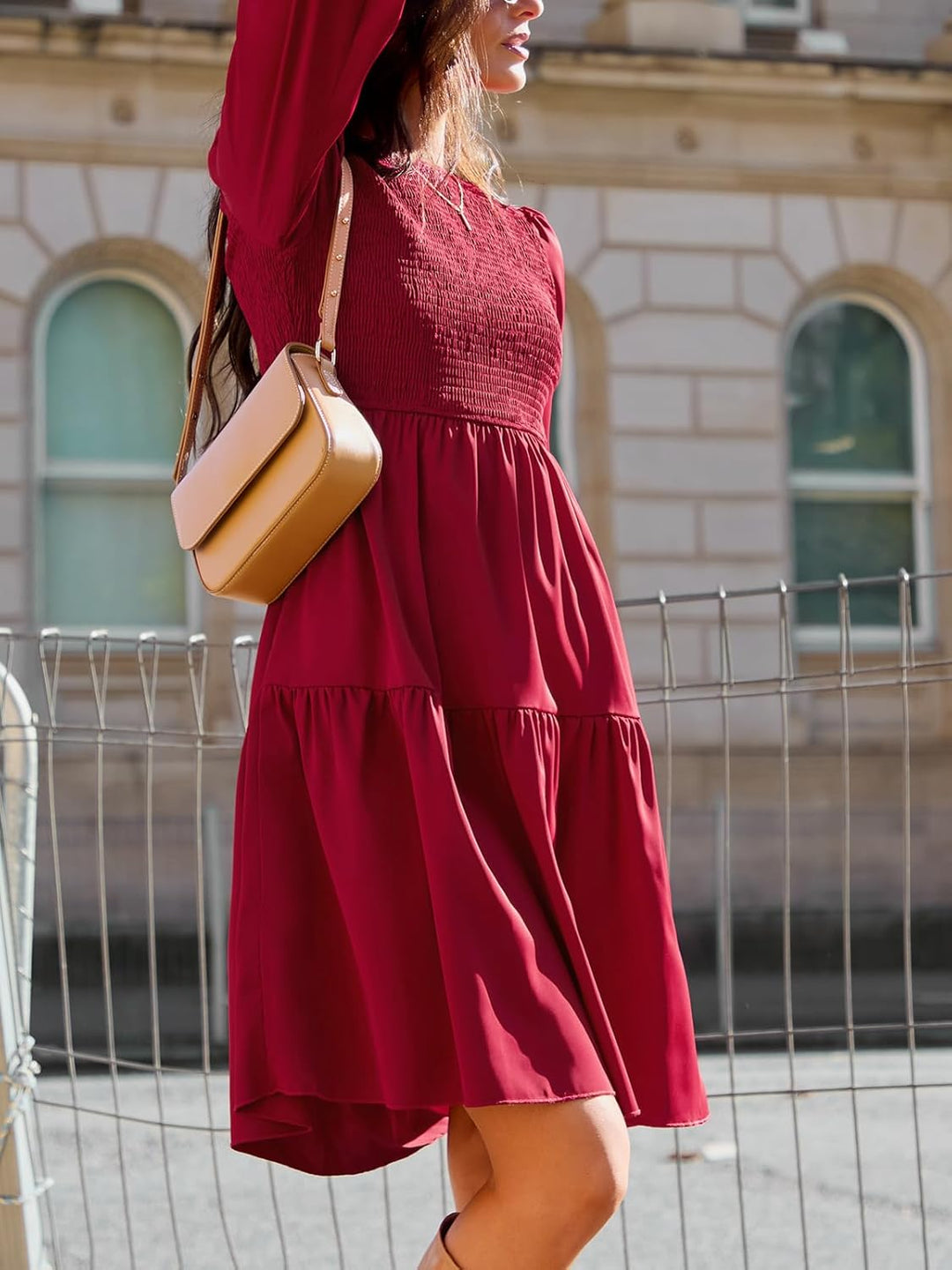 CUPSHE Damen Kleid Rundhals Langarm Rüschensaum A Linien Gesmoktes Minikleid Freizeitkleider Party S