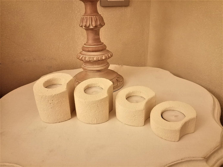 Teelichthalter Set mit 4 modernen Designs für Gastgeschenke oder Dekorationen. Handarbeit.
