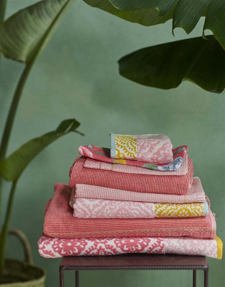Pip Studio Duschtuch Good Evening | Korallenrot - 70 x 140
