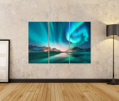 islandburner Bild Bilder auf Leinwand Aurora Borealis in den Lofoten Inseln, Norwegen. Aurora.Grüne