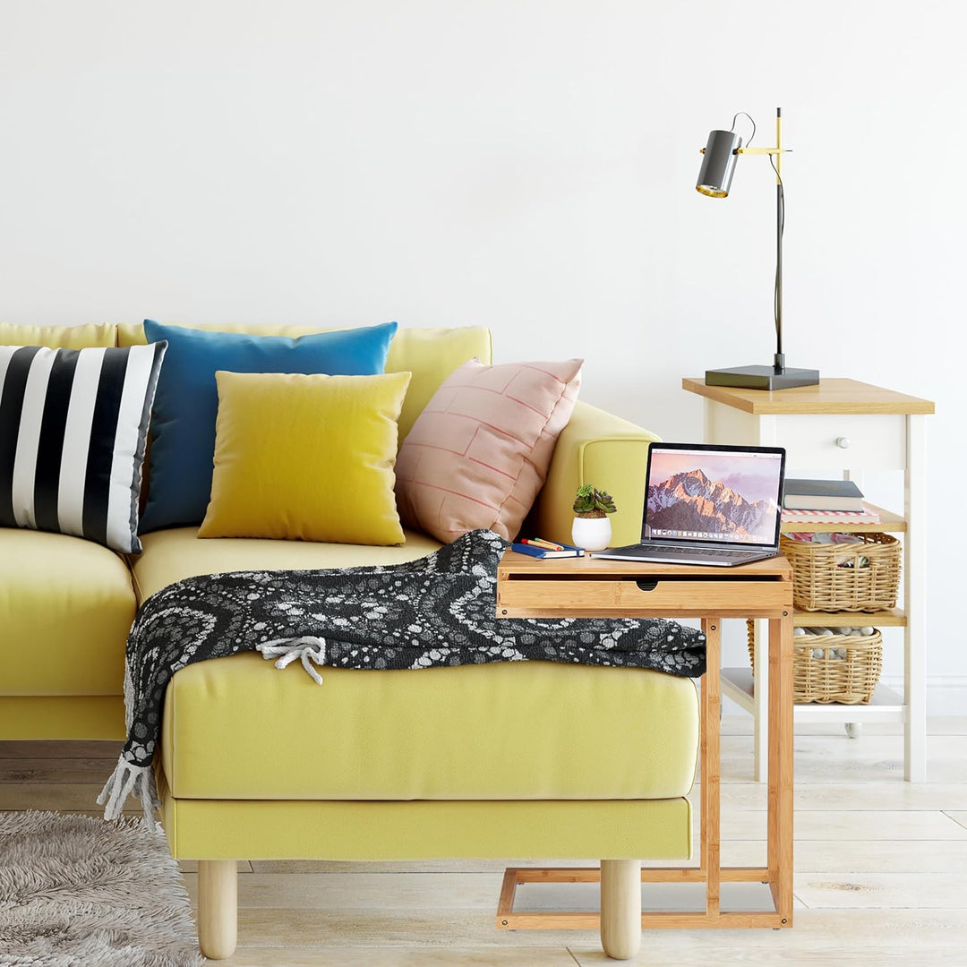 Relaxdays 68 x 55 x 35 cm, Beistelltisch Bambus mit grossem Schubfach, moderner Stil, Wohnzimmertisc
