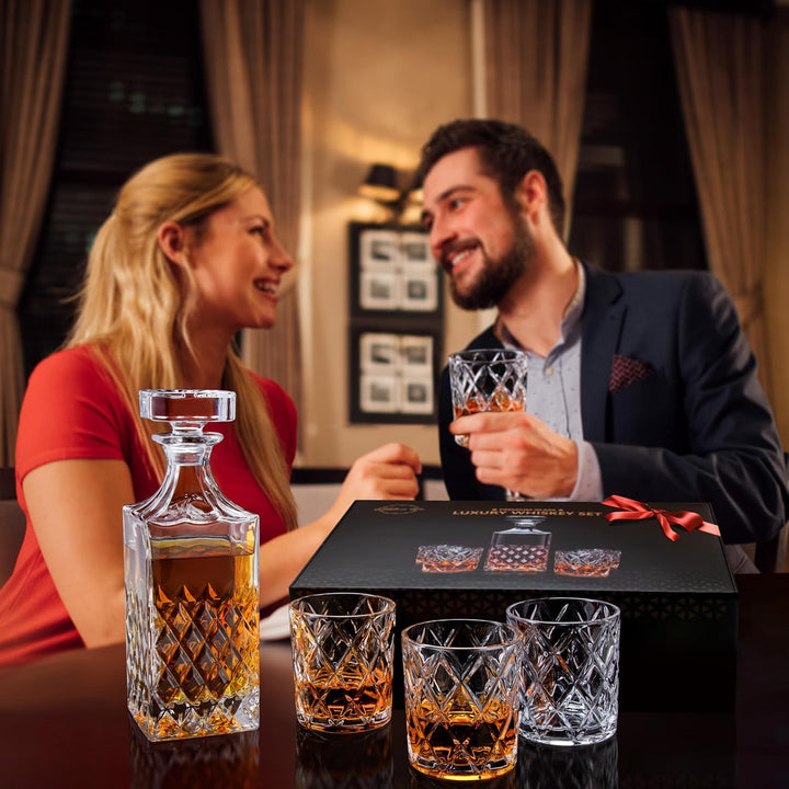 Lighten Life Whisky Karaffe und Gläser Set,Bleifrei Whiskey Karaffe Set,849 ml Kristall-Whisky-Dekan