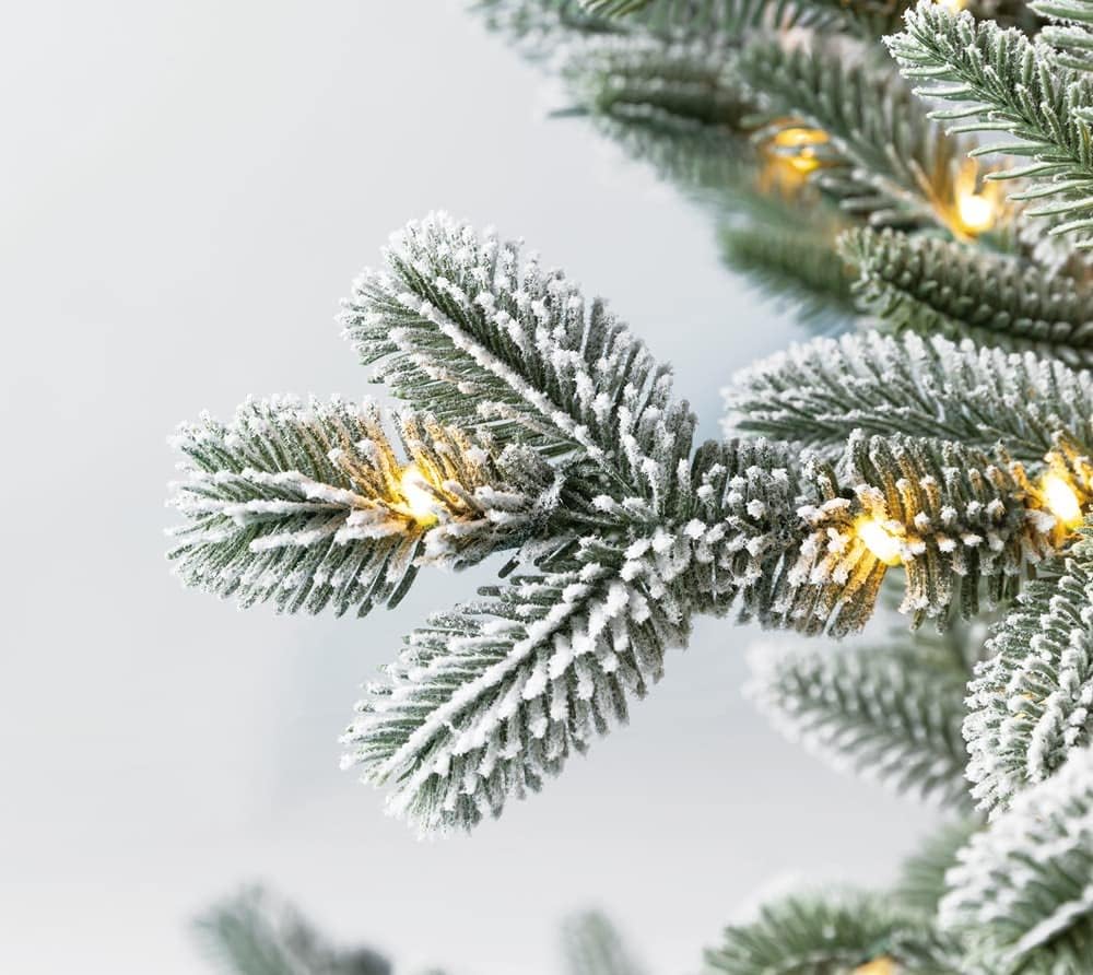 Evergreen Weihnachtsbaum 150 cm – naturgetreuer Tannenbaum, künstliche Kiefer mit Ständer – Christba