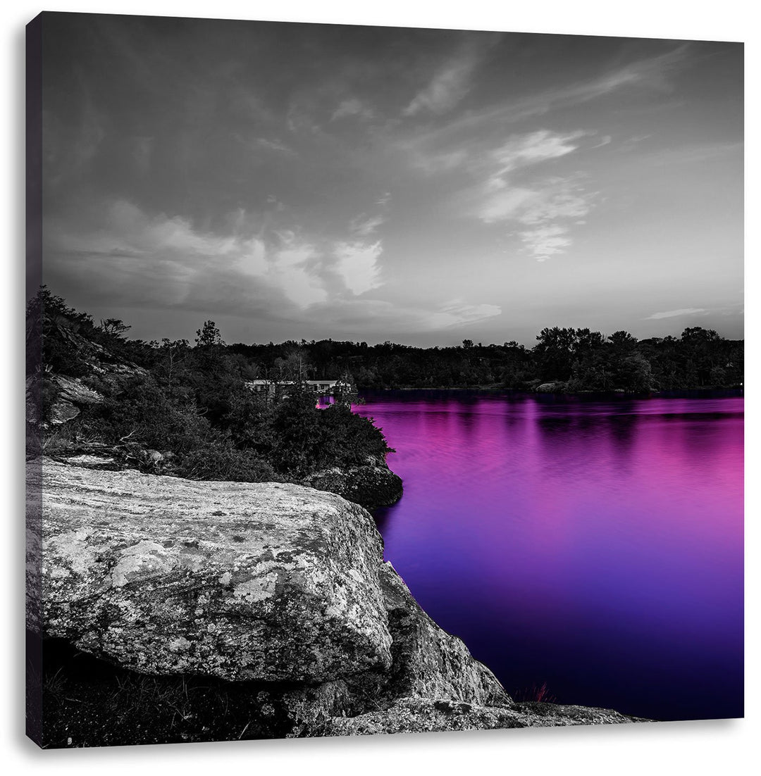 Pixxprint Seelandschaft in der Dämmerung schwarz/weiss, Format: 70x70 als Leinwandbild, 70x70