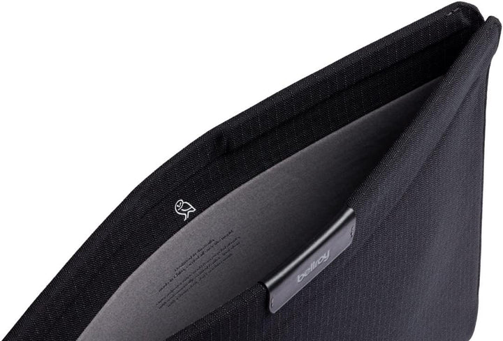 Bellroy Laptop Sleeve (14’’ Laptop, wasserabweisendes recyceltes Gewebe, Magnetverschluss) - Black S