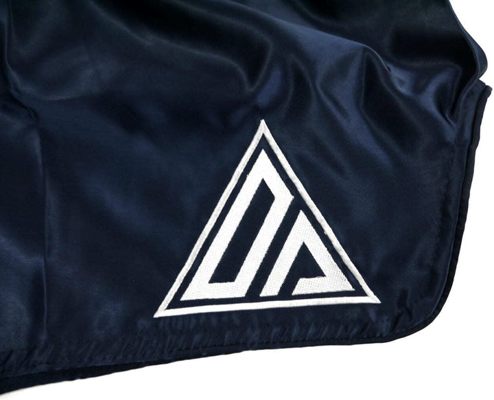 Dynamix Athletics Muay Thai Shorts Origin - Traditionelle Klassische Thaibox Hose für Herren mit bre